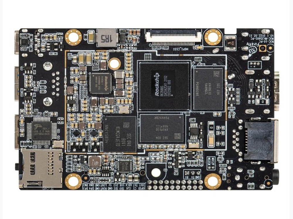 Firefly ROC-RK3588-PC PW-SBC-076